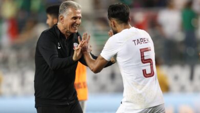 بأغنية سطلانة .. منتخب قطر يحتفل بالفوز على المكسيك والتأهل لربع نهائي الكأس الذهبية