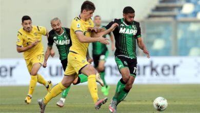 دومينيكو بيراردي يقود ساسولو للفوز الأول في الدوري الايطالي على حساب هيلاس فيرونا
