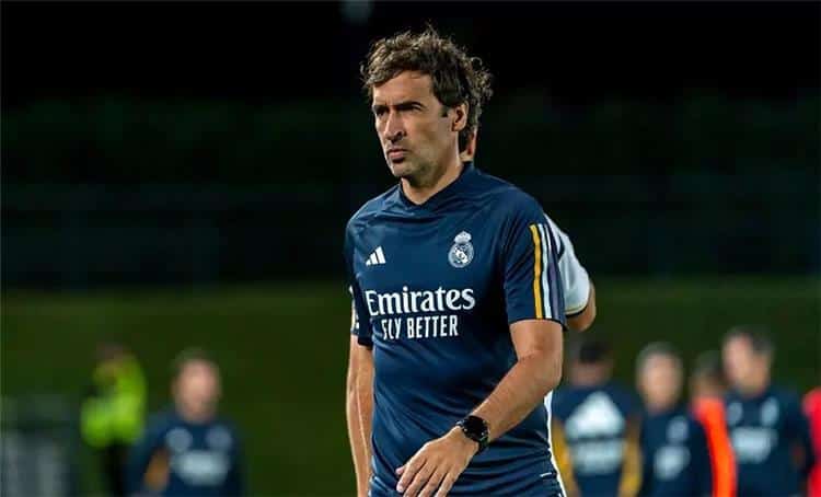Raul nadert voor het eerst een training in de Spaanse competitie